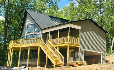240 Ehlers Dr, Front Royal, VA 22630