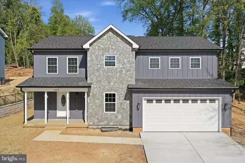 1357 N Royal Ave, Front Royal, VA 22630