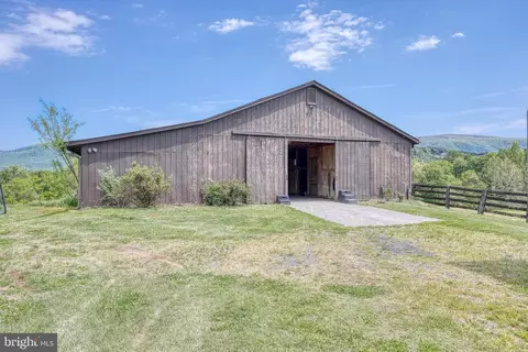 4119 Bentonville Rd, Bentonville, VA 22610