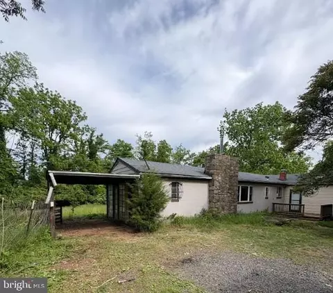 2775 Blue Mountain Rd, Front Royal, VA 22630