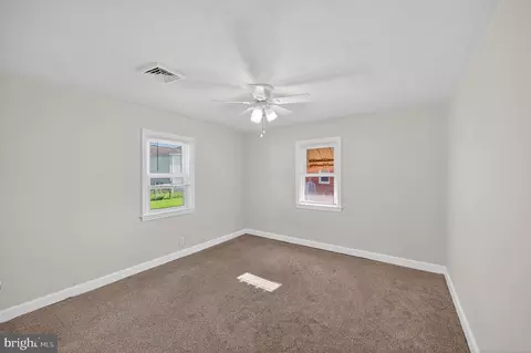 Bedroom - 511 E 6th St, Front Royal, VA 22630 photo 1 of 4