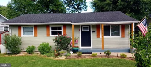 1309 Monroe Ave, Front Royal, VA 22630