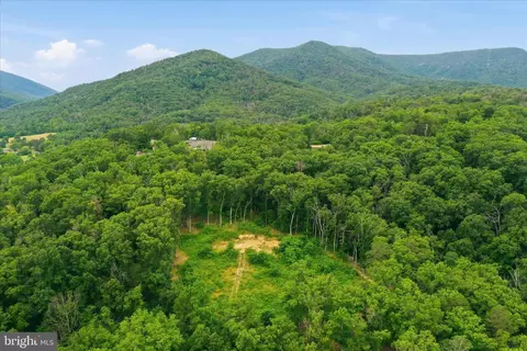 Messick Road, Strasburg, VA 22657