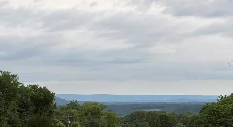 1996 Buck Mountain Rd, Bentonville, VA 22610
