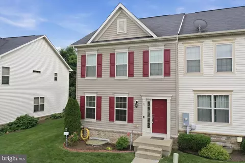 Exterior - 69 Driver Sq, Front Royal, VA 22630 photo 3 of 4