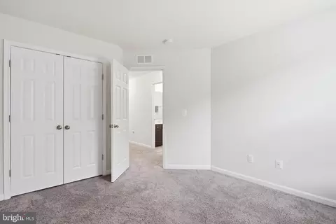 Bedroom - 69 Driver Sq, Front Royal, VA 22630 photo 4 of 5