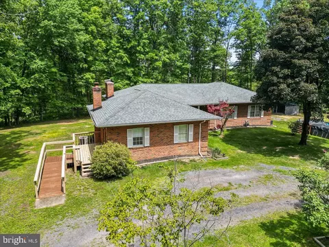 298 Mcdaniel Ln, Middletown, VA 22645 photo 4