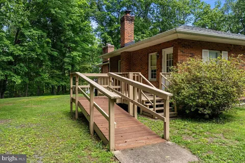 298 Mcdaniel Ln, Middletown, VA 22645 photo 3