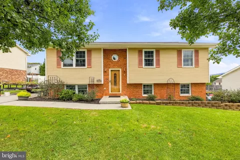 1170 Kesler Rd, Front Royal, VA 22630