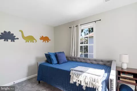 Bedroom - 346 Cloud St, Front Royal, VA 22630 photo 3 of 8