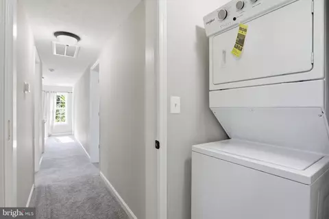 Entry Way - 346 Cloud St, Front Royal, VA 22630 photo 3 of 5