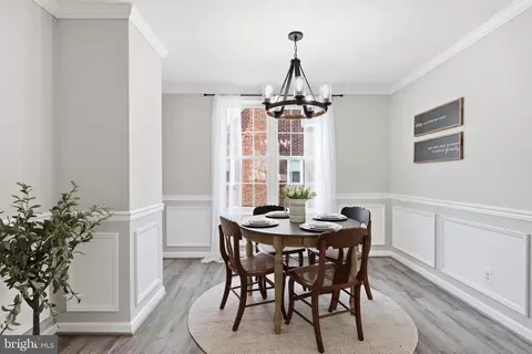 Dining - 346 Cloud St, Front Royal, VA 22630 photo 4 of 4