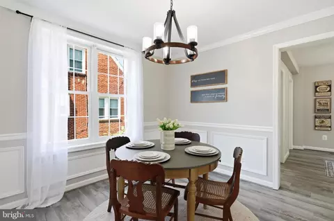 Dining - 346 Cloud St, Front Royal, VA 22630 photo 3 of 4