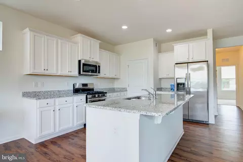 Kitchen - 79 Putter Ct, Front Royal, VA 22630 photo 1 of 1
