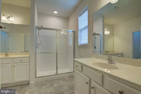 Bath - 79 Putter Ct, Front Royal, VA 22630 photo 1 of 1