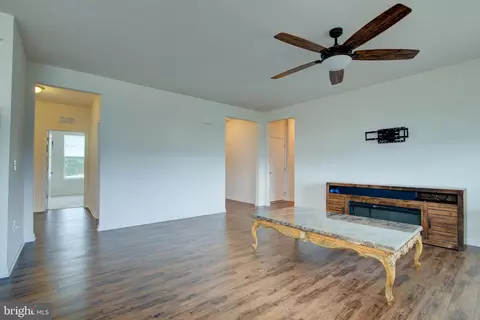 Entry Way - 79 Putter Ct, Front Royal, VA 22630 photo 2 of 16