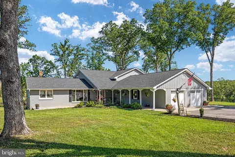 Exterior - 129 359 565 Ridgeway, Front Royal, VA 22630 photo 2 of 12