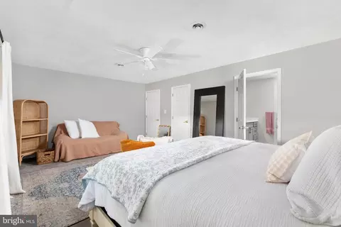 Bedroom - 129 359 565 Ridgeway, Front Royal, VA 22630 photo 7 of 9
