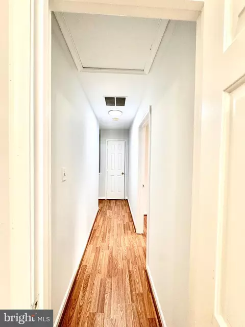 Entry Way - 34 E 19th St, Front Royal, VA 22630 photo 1 of 2