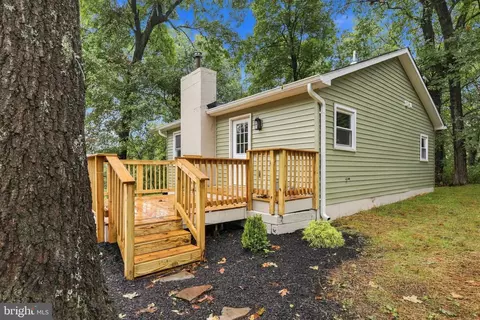 45 Kits Ct, Front Royal, VA 22630