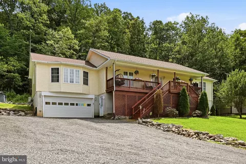 Exterior - 202 Spring Rd, Front Royal, VA 22630 photo 2 of 17