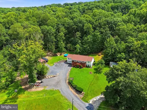 View/Area - 202 Spring Rd, Front Royal, VA 22630 photo 1 of 6