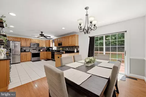 Dining - 202 Spring Rd, Front Royal, VA 22630 photo 1 of 4
