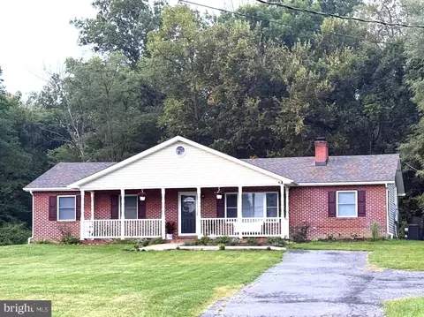 6075 Strasburg Rd, Strasburg, VA 22657