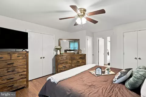 Bedroom - 455 Mountain Rd, Front Royal, VA 22630 photo 4 of 8
