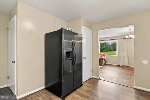 Entry Way - 455 Mountain Rd, Front Royal, VA 22630 photo 1 of 5
