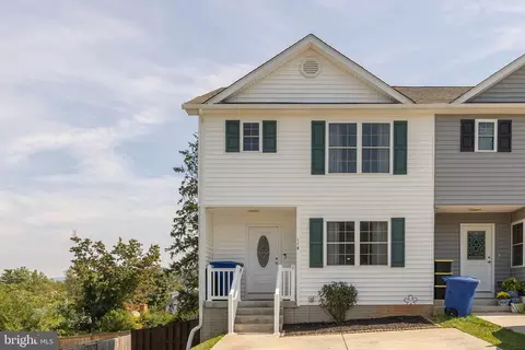 114 Ryder Benson Ln, Front Royal, VA 22630