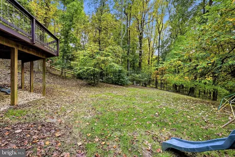 Exterior - 230 Skyline View Dr, Front Royal, VA 22630 photo 7 of 13