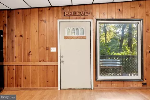 Entry Way - 892 Massanutten Mountain Dr, Front Royal, VA 22630 photo 1 of 3