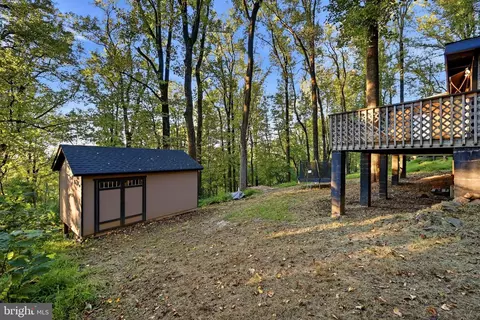 Exterior - 892 Massanutten Mountain Dr, Front Royal, VA 22630 photo 4 of 12