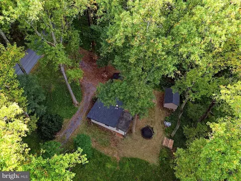 View/Area - 892 Massanutten Mountain Dr, Front Royal, VA 22630 photo 1 of 3