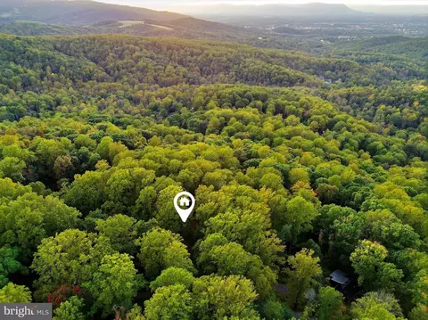 View/Area - 892 Massanutten Mountain Dr, Front Royal, VA 22630 photo 2 of 3