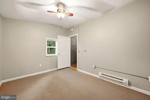 Bedroom - 892 Massanutten Mountain Dr, Front Royal, VA 22630 photo 5 of 5