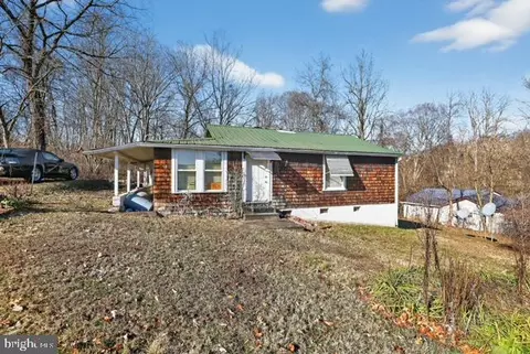3215 Second Ave, Saint Paul, VA 24283