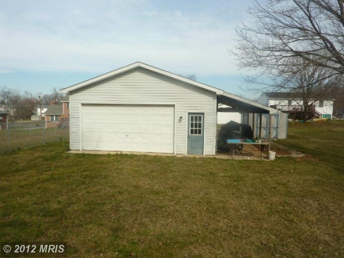 25 Ford Ave, Boonsboro, MD 21713 photo 1