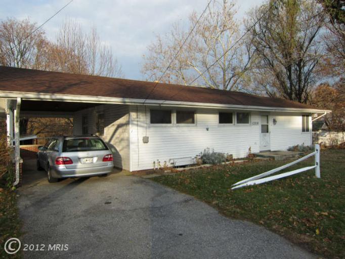 12016 Mapleville Rd, Cavetown, MD 21720 photo 1