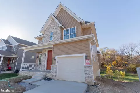 528 Third St, Martinsburg, WV 25404