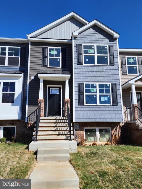 162 Carnes Way, Martinsburg, WV 25403