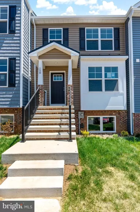 158 Carnes Way, Martinsburg, WV 25403