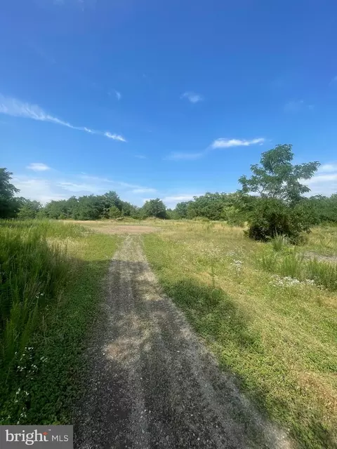Off Miss Staci Dr, Martinsburg, WV 25404