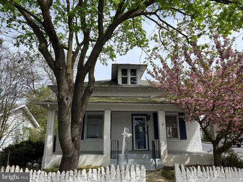 720 W Virginia Ave, Martinsburg, WV 25401