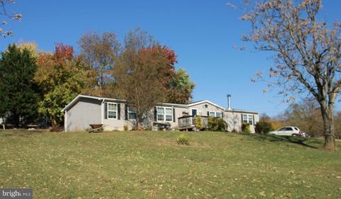 129 Rebel Dr, Falling Waters, WV 25419 photo 1