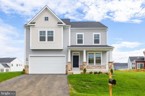 355 Pindar St, Gerrardstown, WV 25420