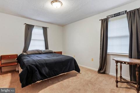180 Muse St, Falling Waters, WV 25419 photo 21