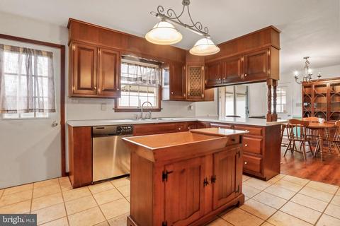 180 Muse St, Falling Waters, WV 25419 photo 12