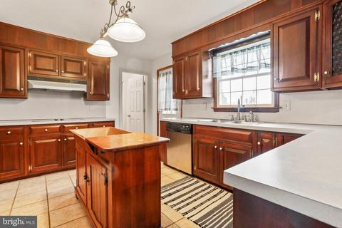 180 Muse St, Falling Waters, WV 25419 photo 10